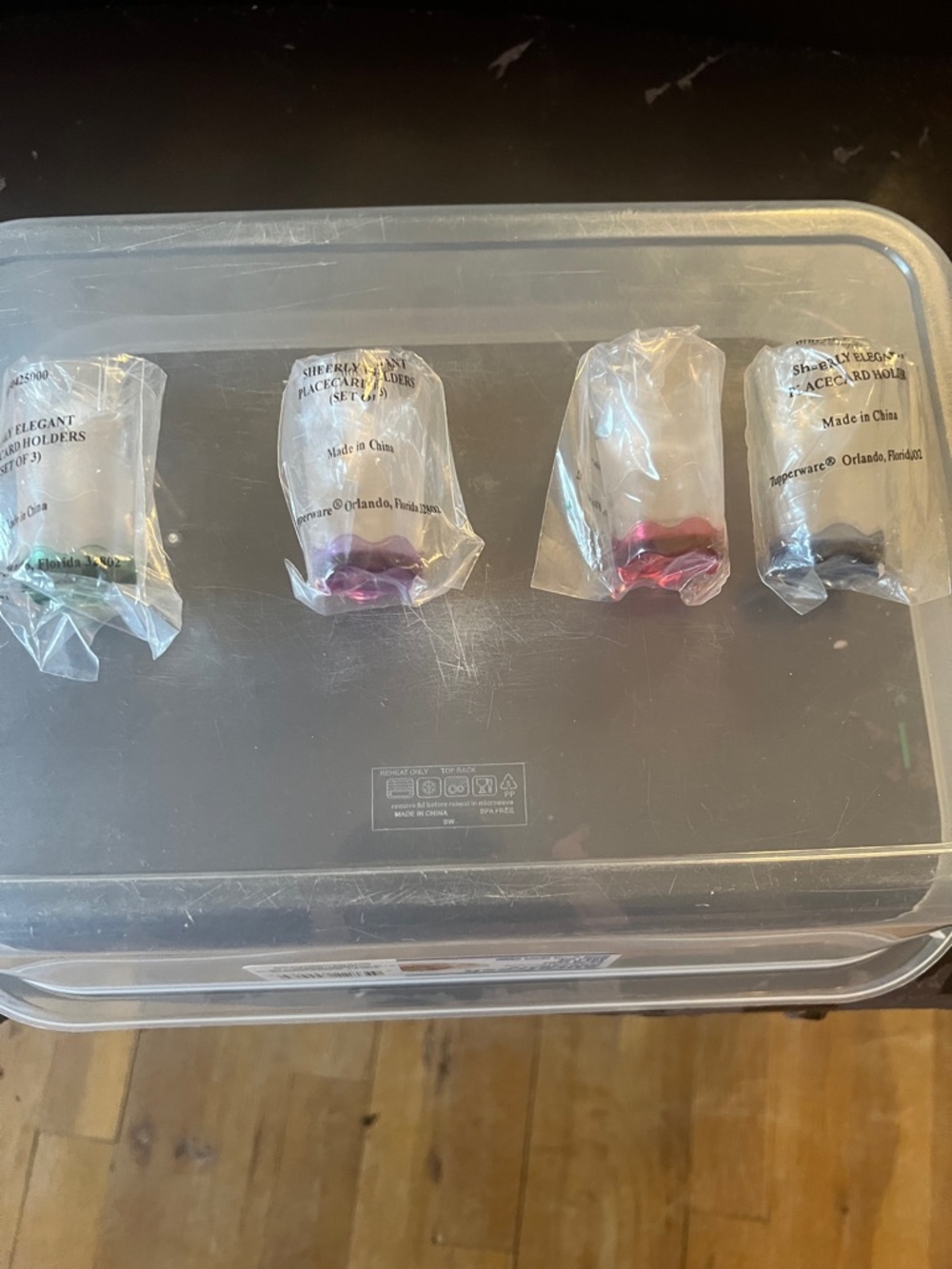 Tupperware Sheerly Elegant Placecard Holder set of four new in bag